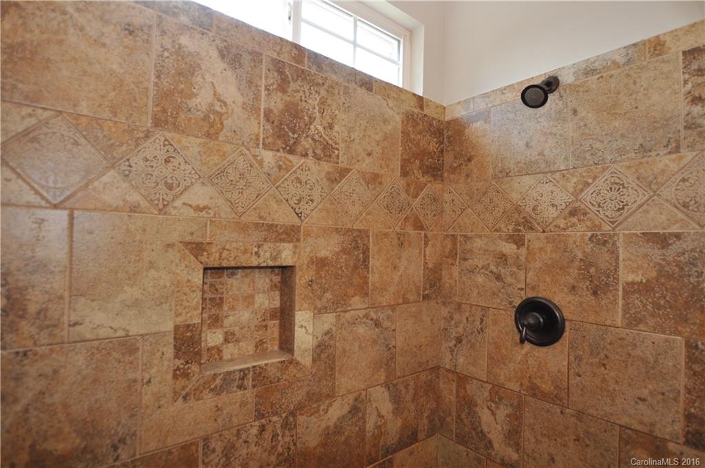 South Point Ridge - Residential Lease