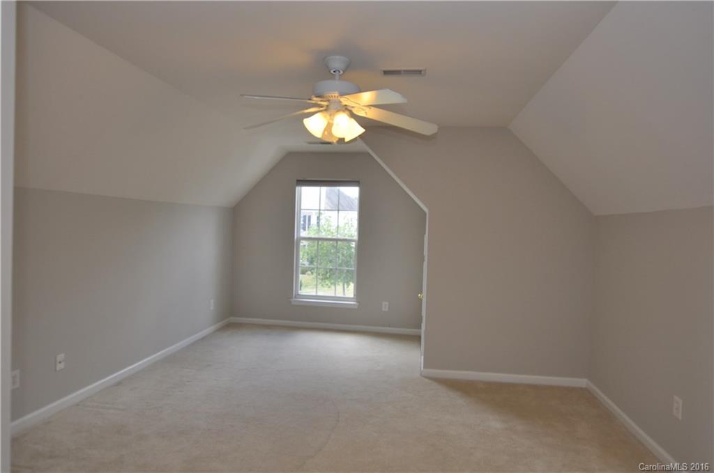 South Point Ridge - Residential Lease