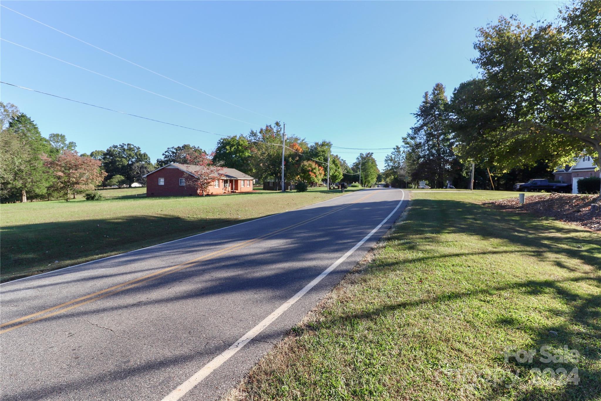 COUNTRY WOODS ESTATE - Residential