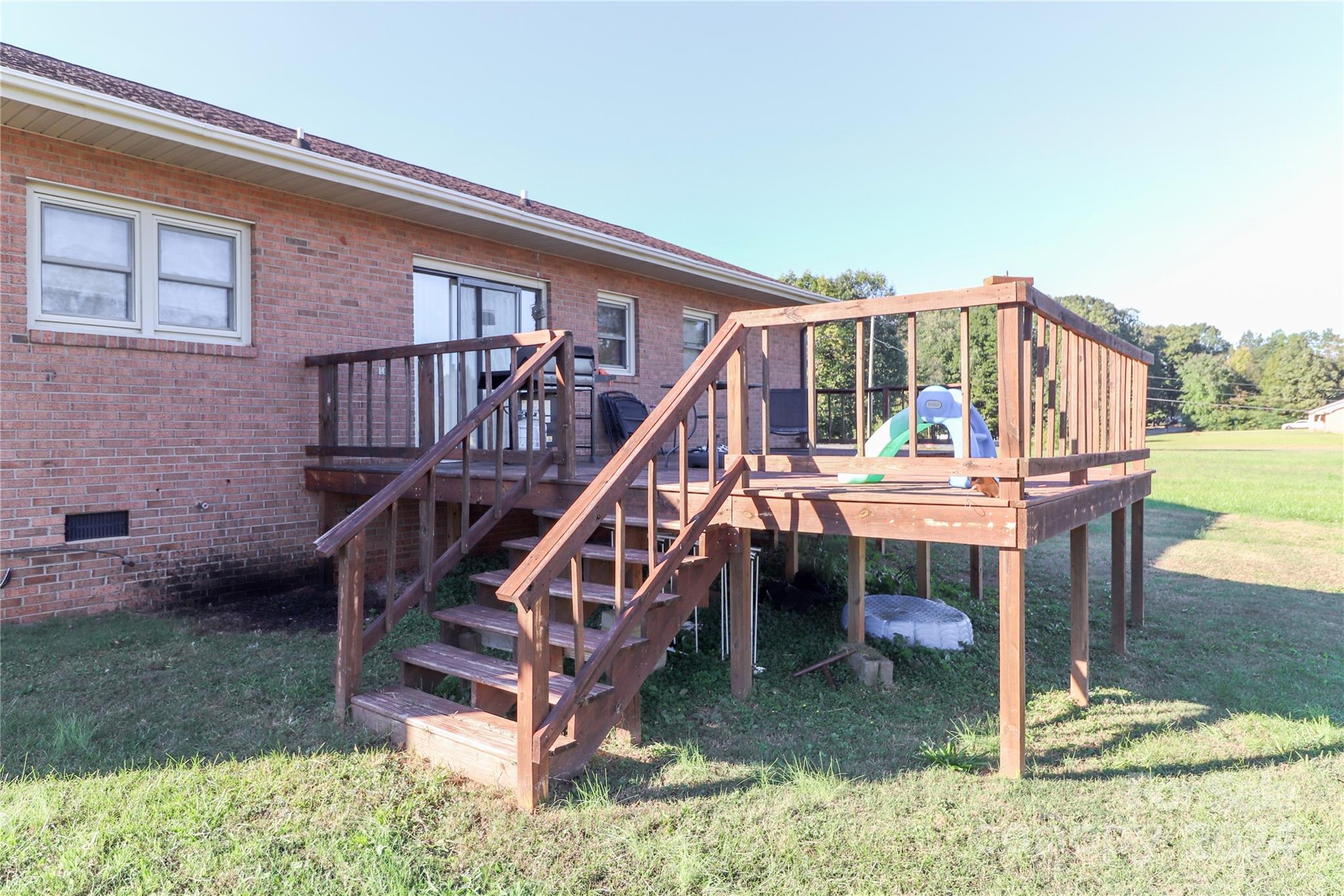 COUNTRY WOODS ESTATE - Residential