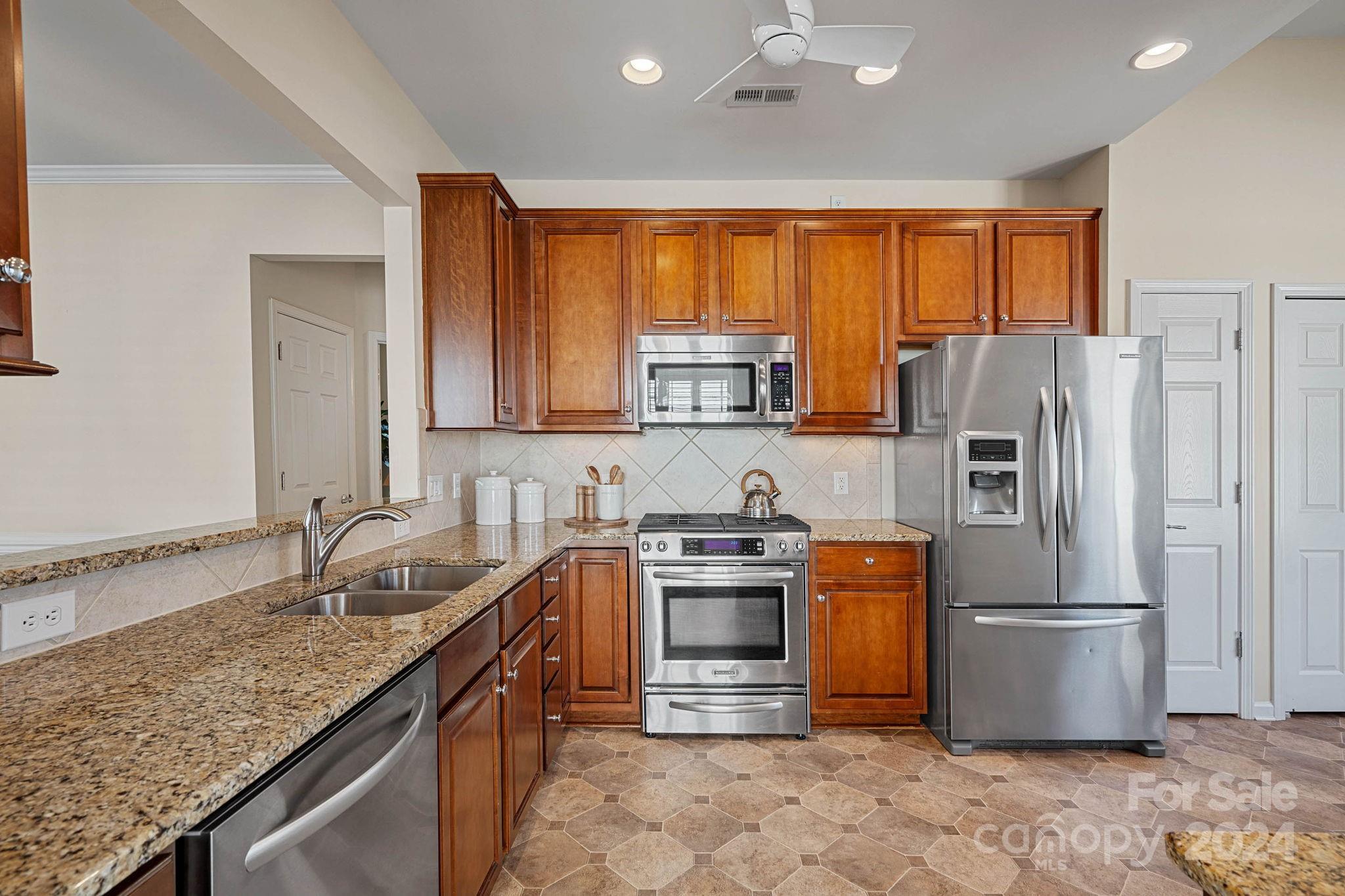 Sun City Carolina Lakes - Residential