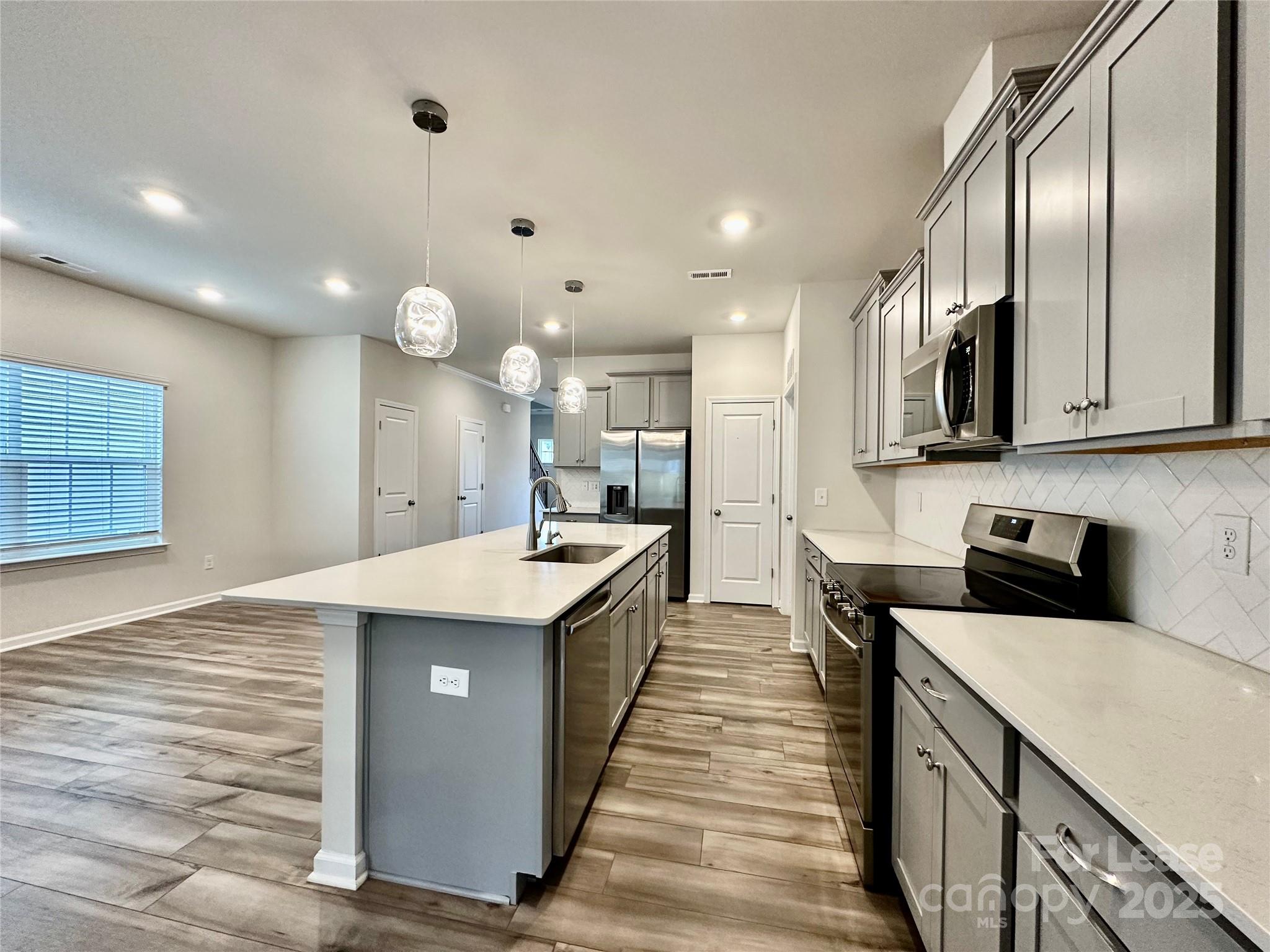 Elizabeth - Residential Lease