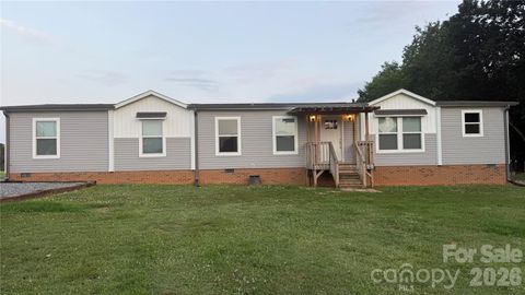 Photo of 171 Marshall And Ola Fox Lane, Taylorsville, NC 28681 (MLS # 4399504)