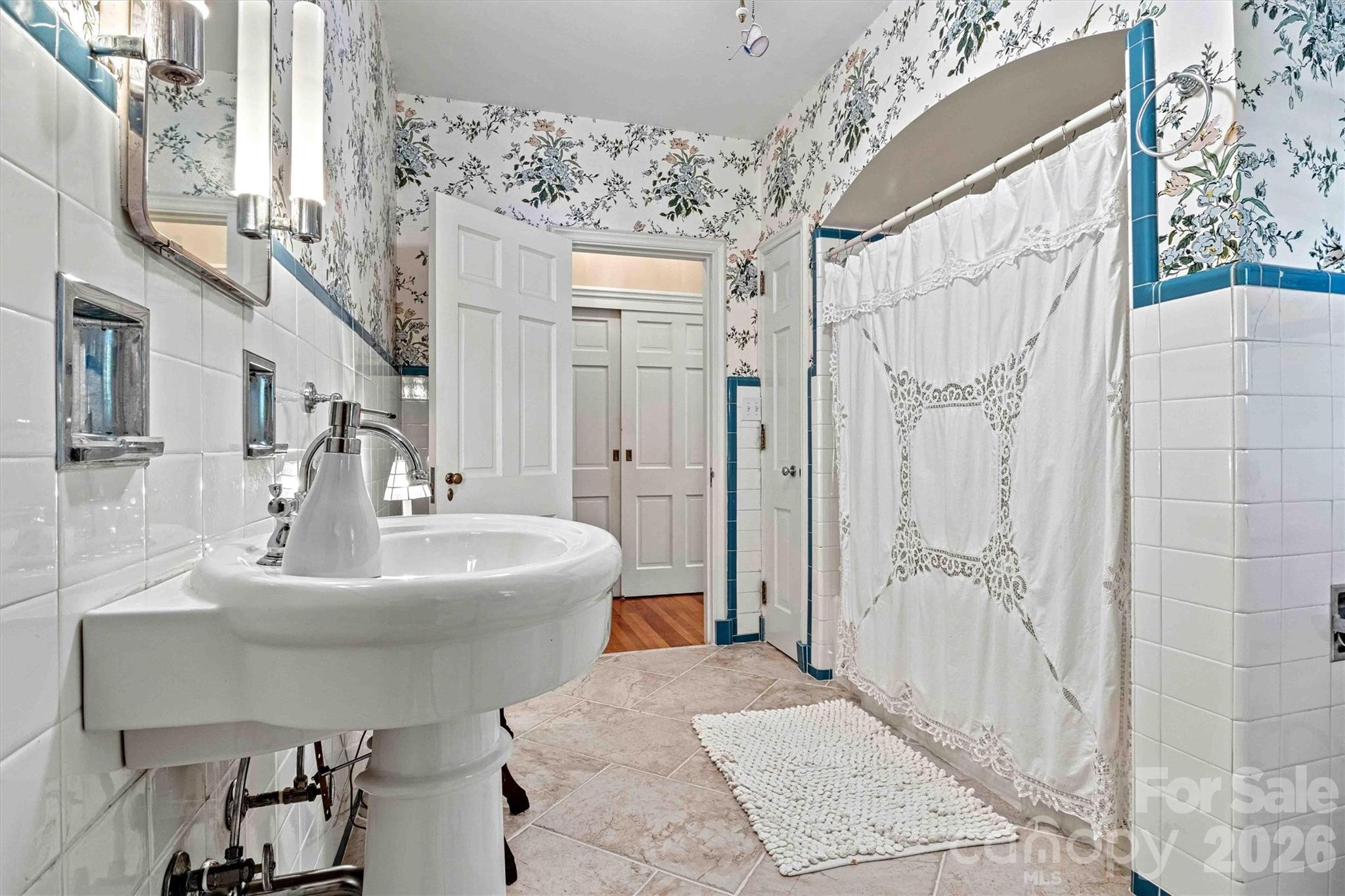 Combford Park - Residential