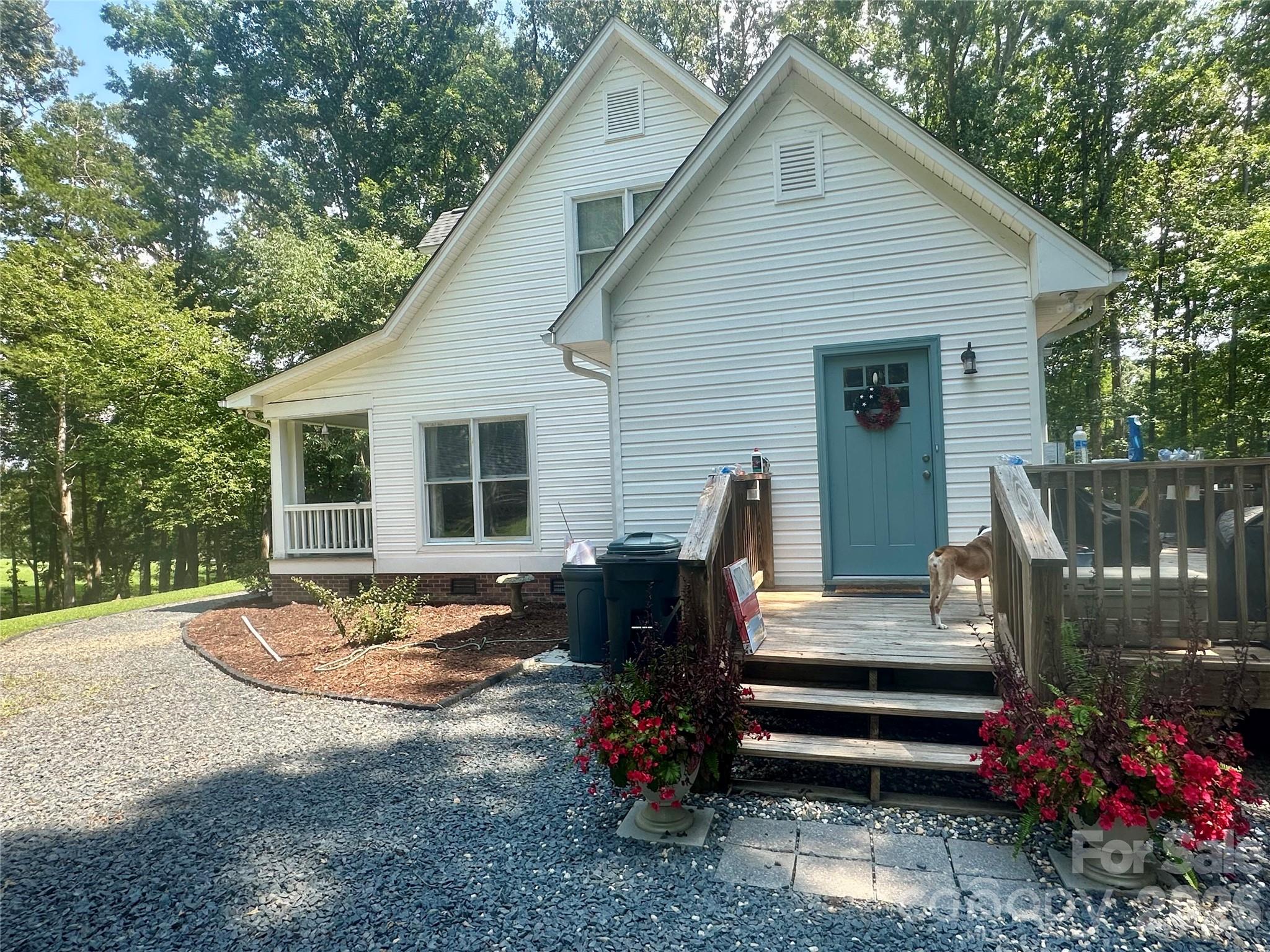 7187 Strawberry Lane