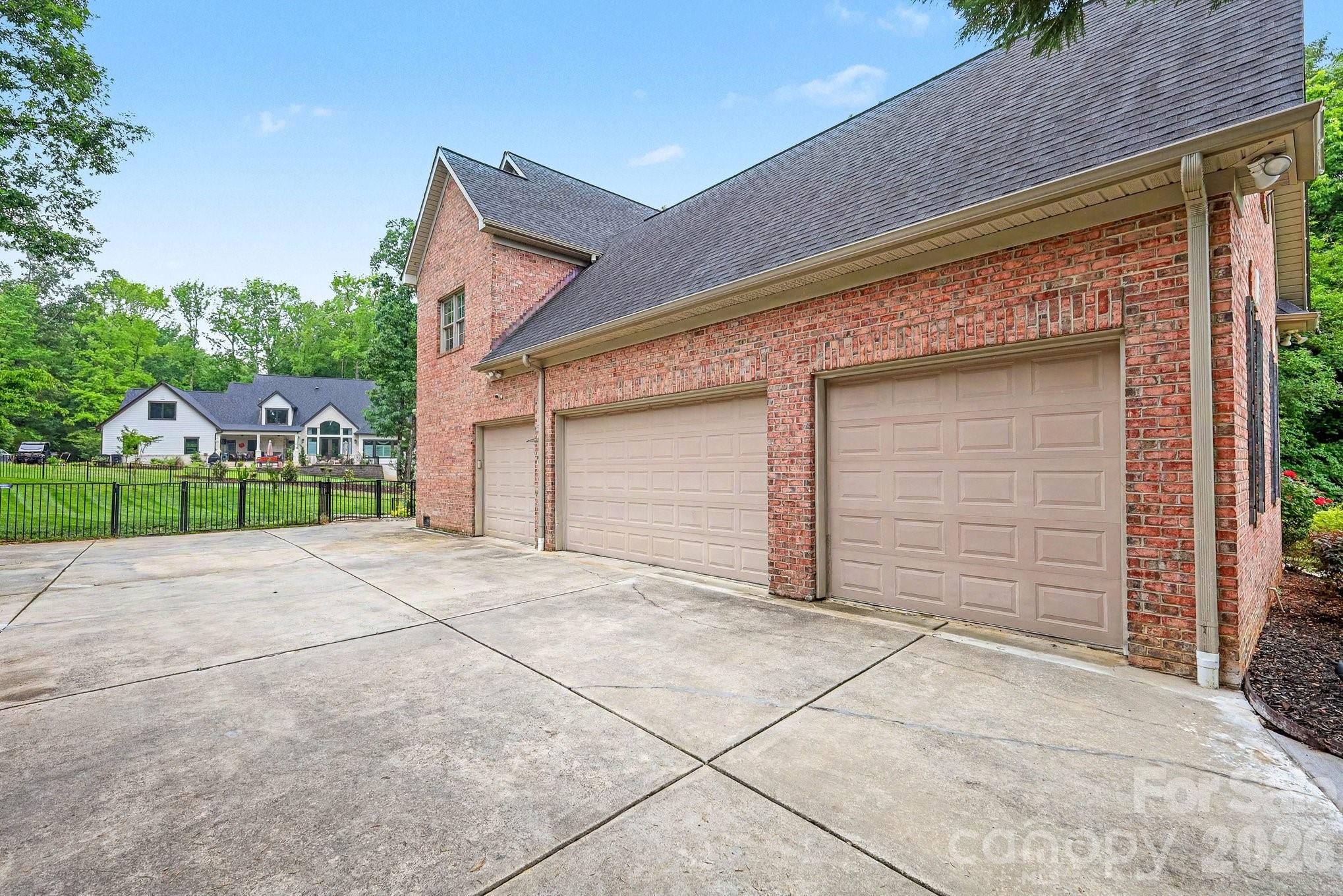 Firethorne - Residential