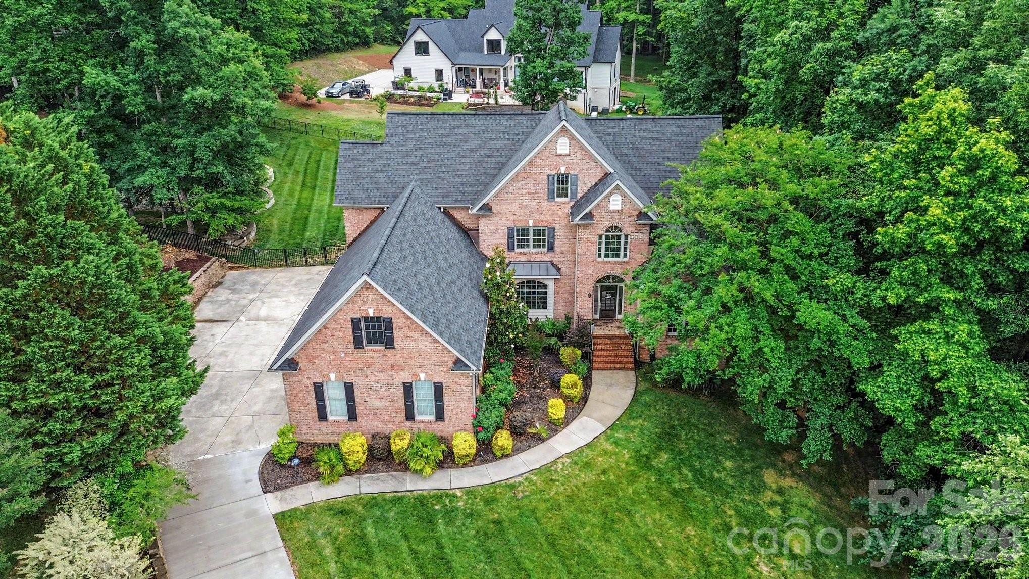 Firethorne - Residential