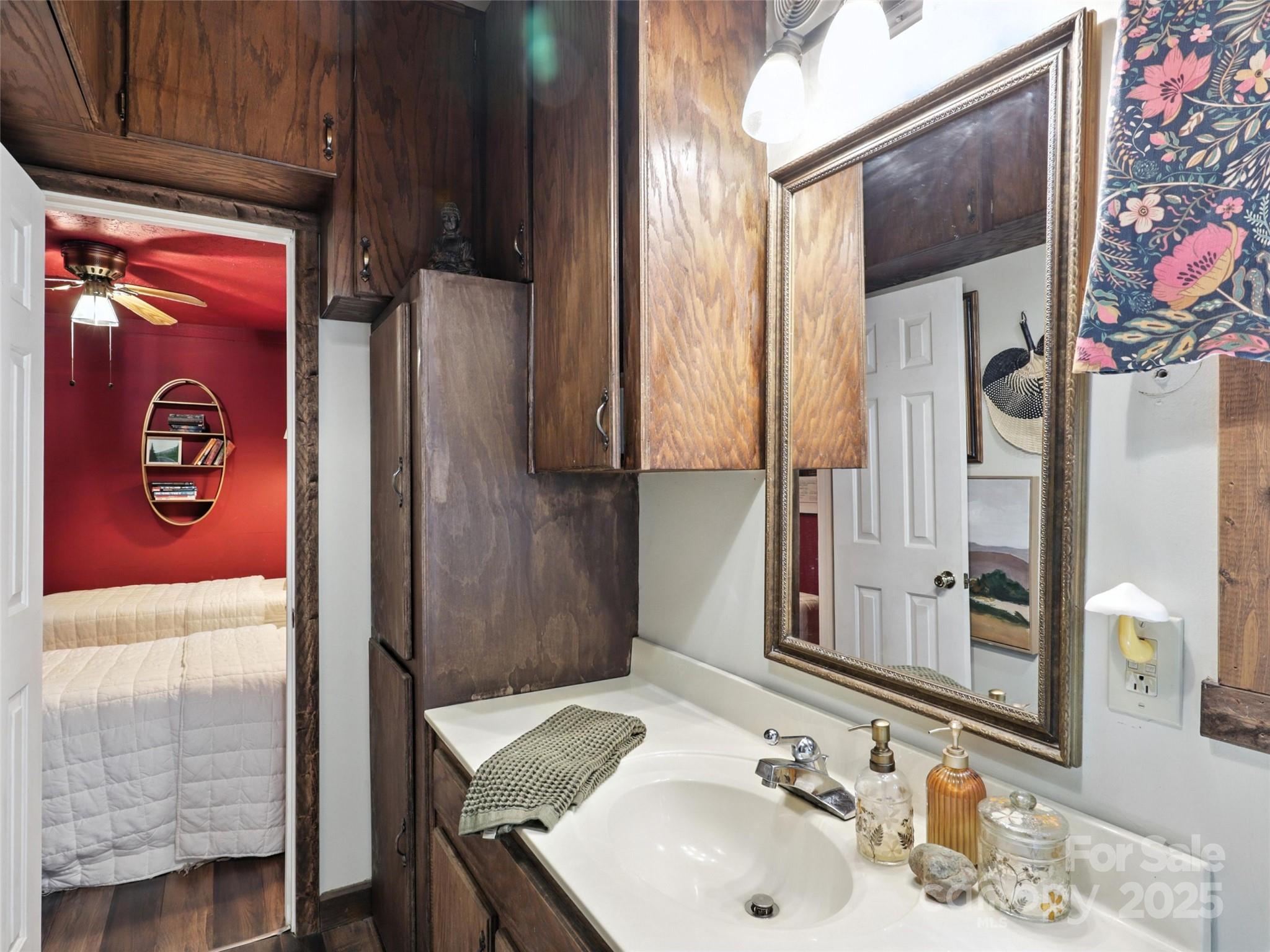 Rhododendron Park - Residential