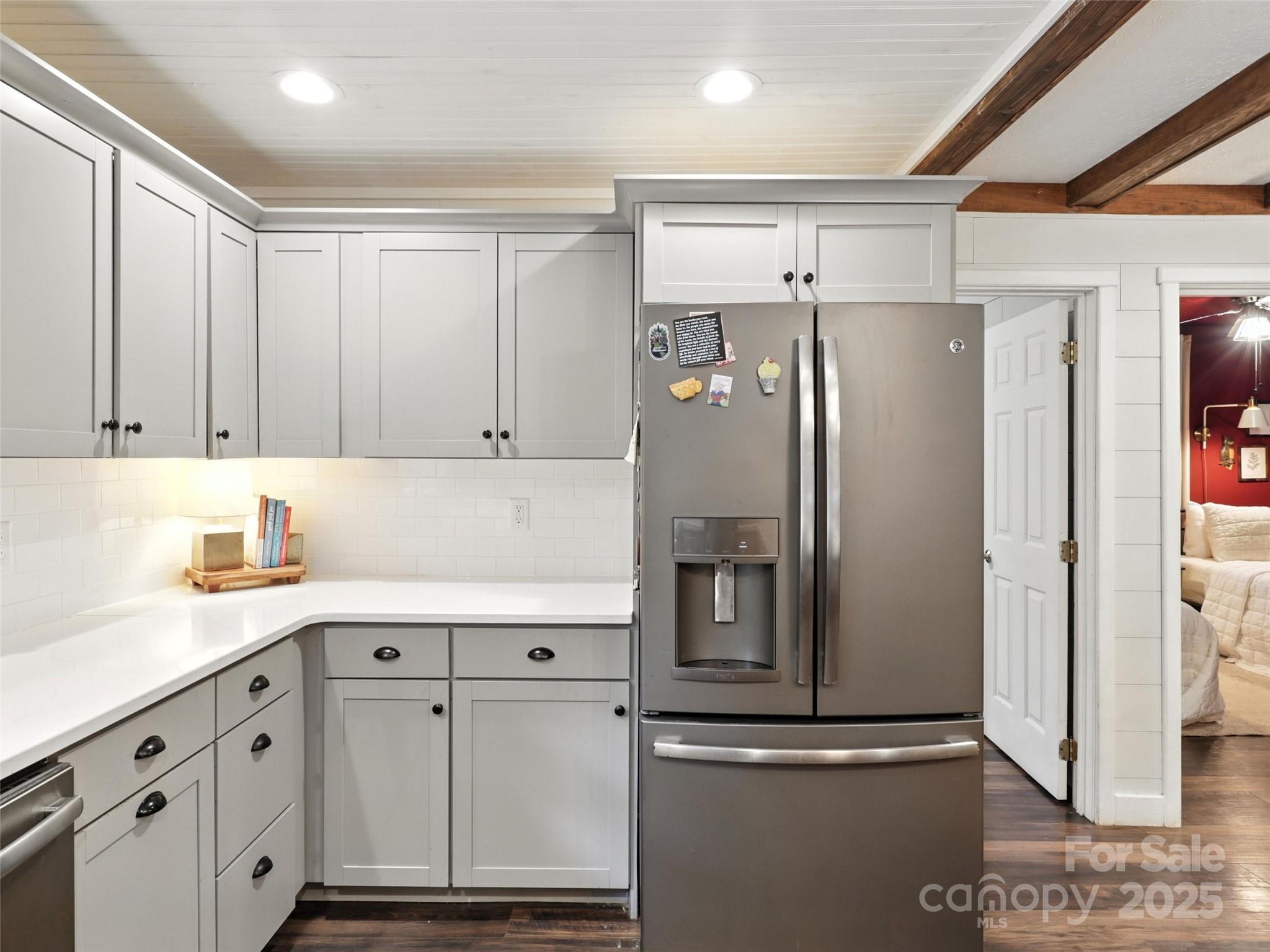 Rhododendron Park - Residential