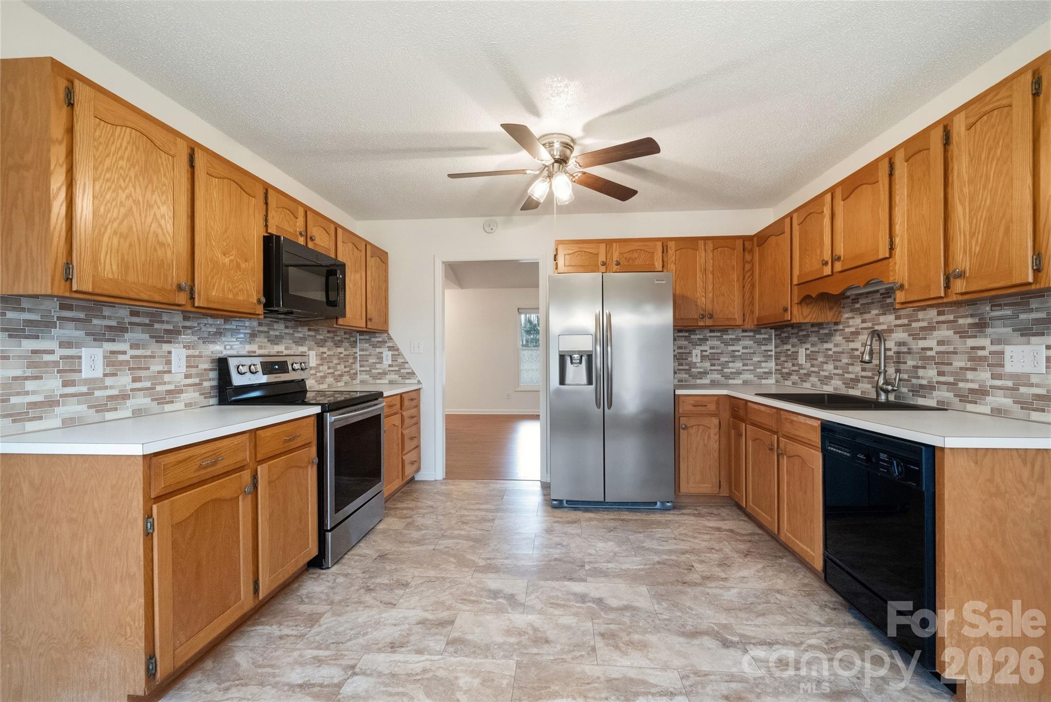 1808 Cameron Heights Circle