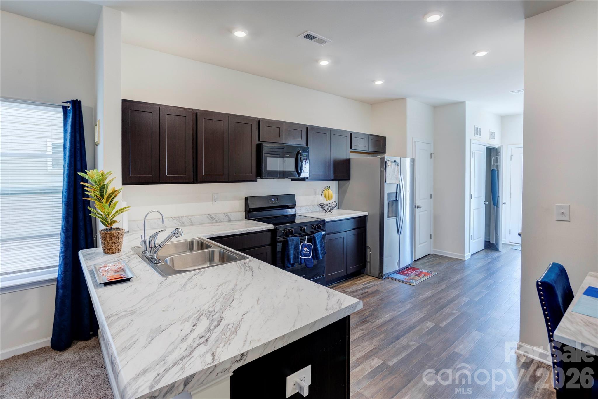 Country Club Village - Residential