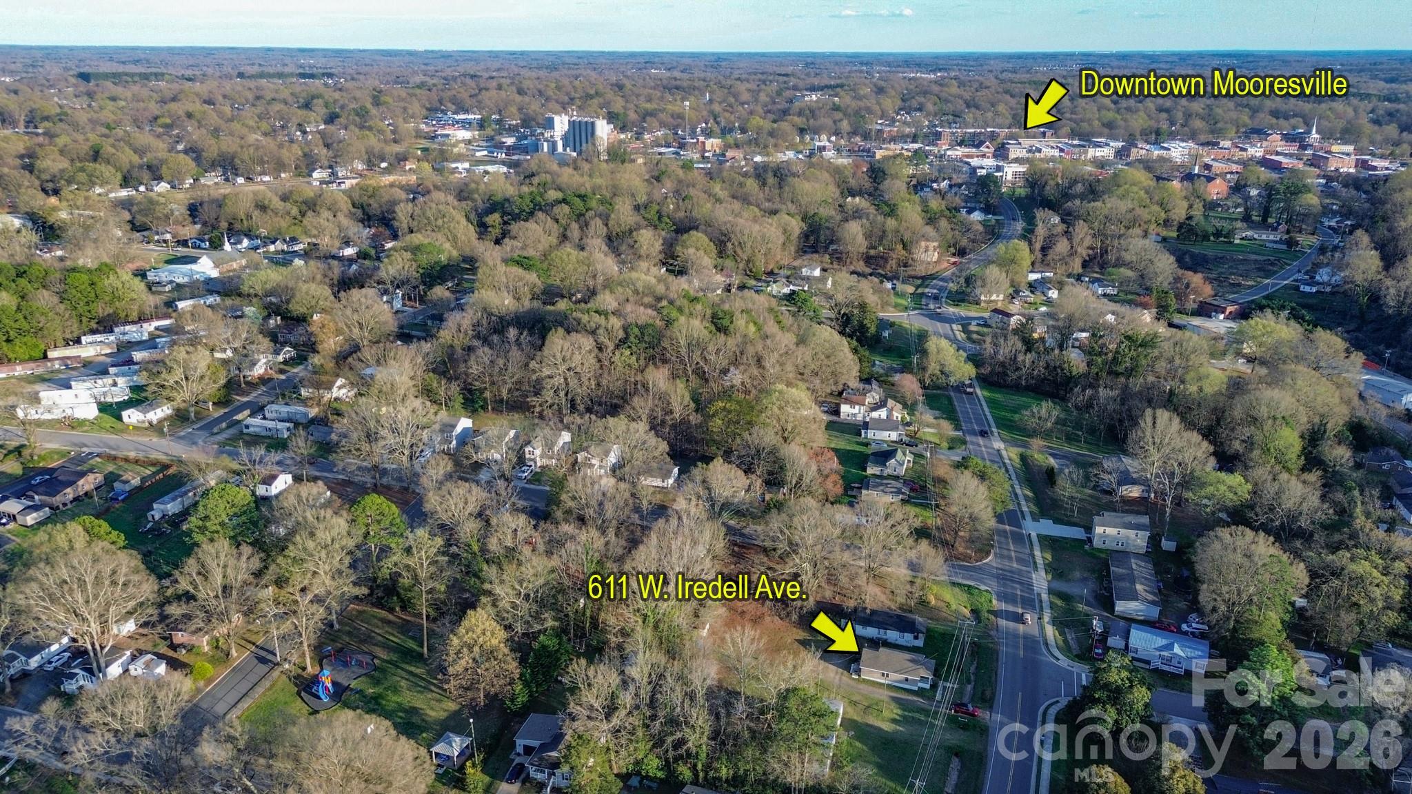 611 W Iredell Avenue