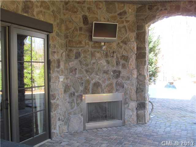 The Palisades - Residential Lease