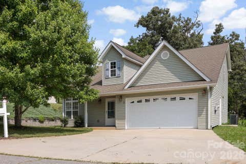 Photo of 50 Ridgeland Lane, Asheville, NC 28805 (MLS # 4399643)