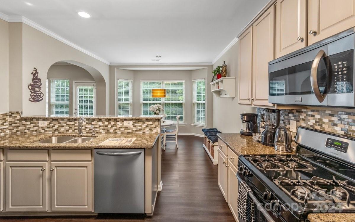 Villages of Avonlea - Residential