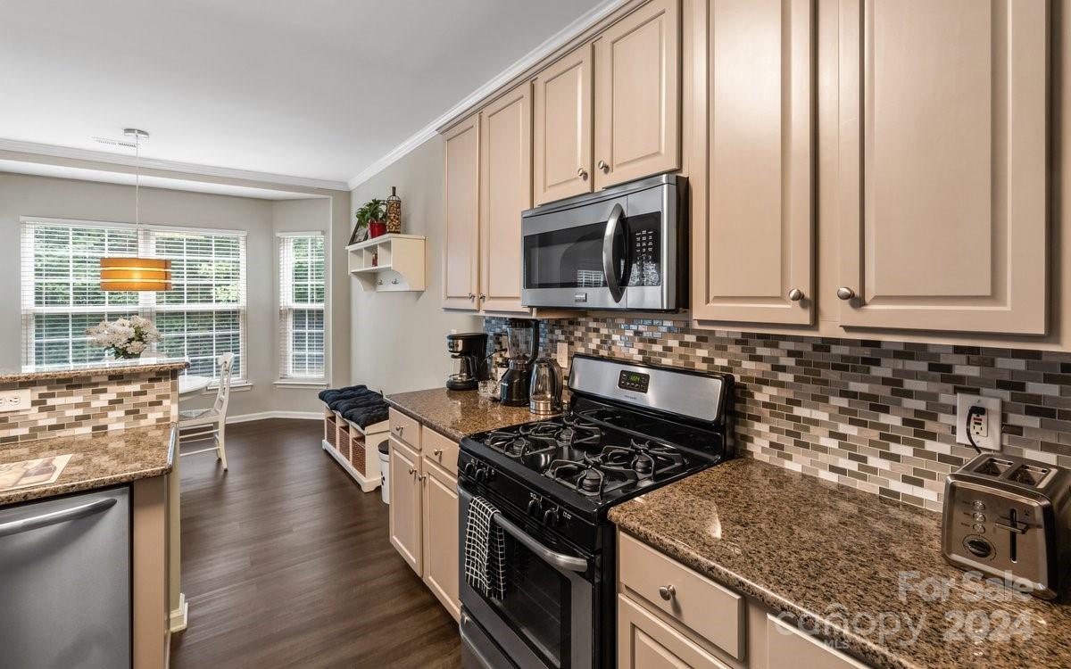 Villages of Avonlea - Residential