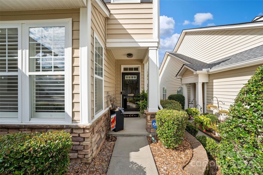 Gorgeous End-Unit Townhouse in the Heart of Tega Cay’s Prestigious Calloway Neighborhood!

This beautifully renovated townhouse, completed in 2022, offers modern living at its finest. Featuring a spacious and open layout, the home boasts fresh paint, solid surface flooring throughout, and abundant natural light from large windows adorned with elegant plantation shutters. The fully updated kitchen is a true showstopper, equipped with sleek finishes and ample storage. Primary Suite on the main level will not disappoint when looking for a quiet retreat.  Enjoy year-round outdoor living with a screened-in porch and a charming paver patio – perfect for relaxing or entertaining. Don't miss out on this move-in ready gem in one of Tega Cay's most sought-after communities!
