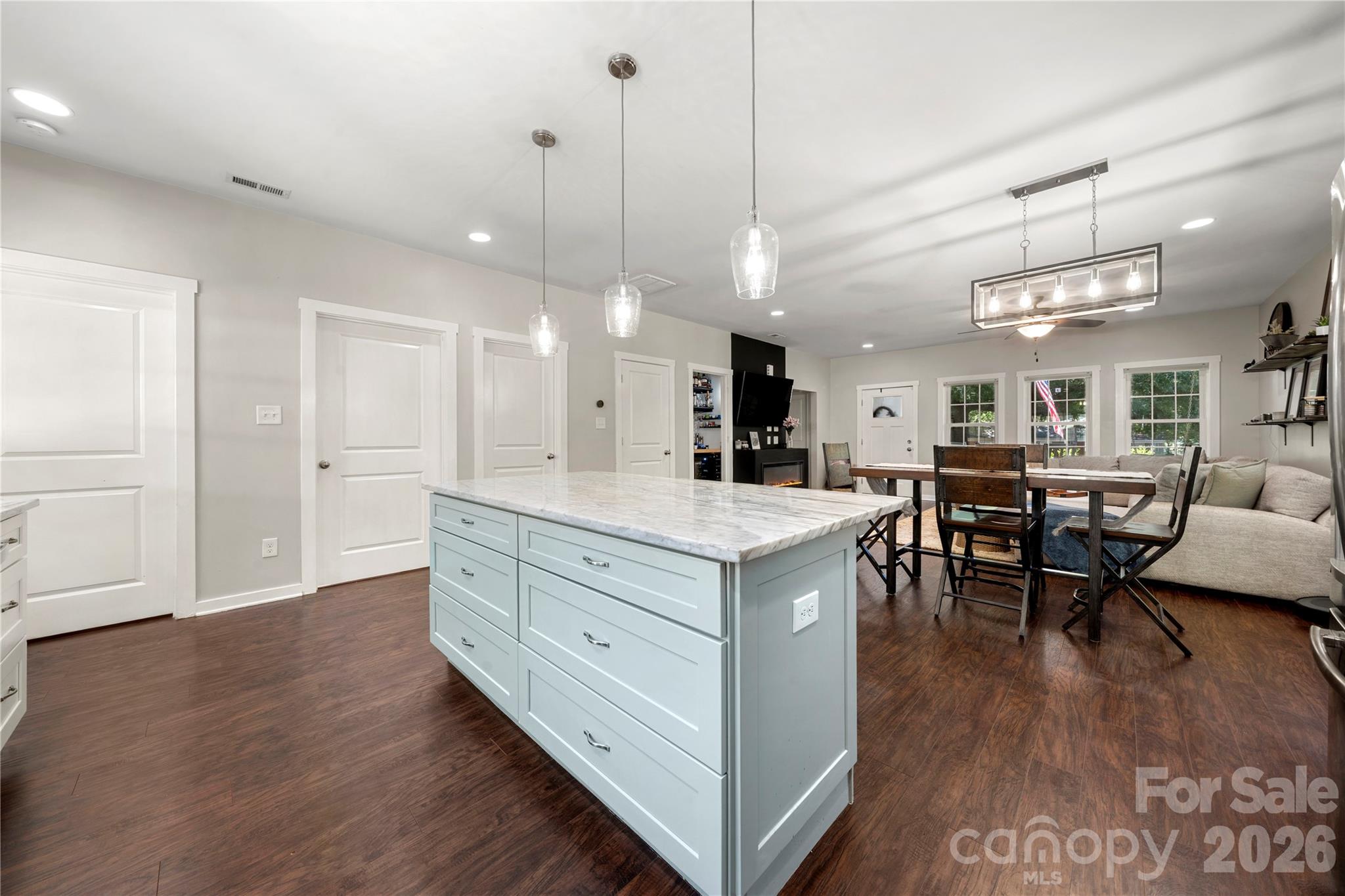 Merry Oaks - Residential