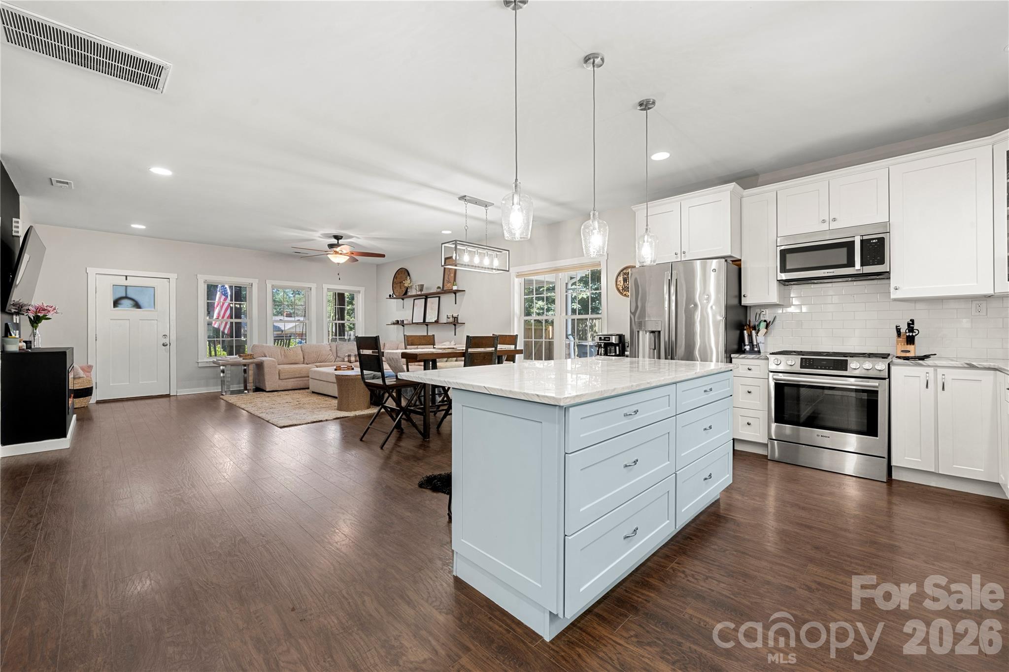 Merry Oaks - Residential