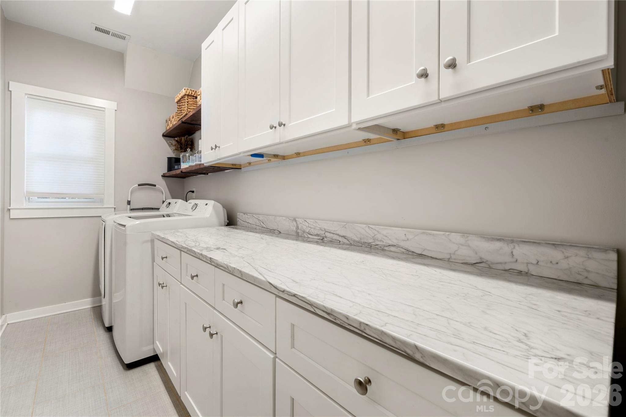 Merry Oaks - Residential