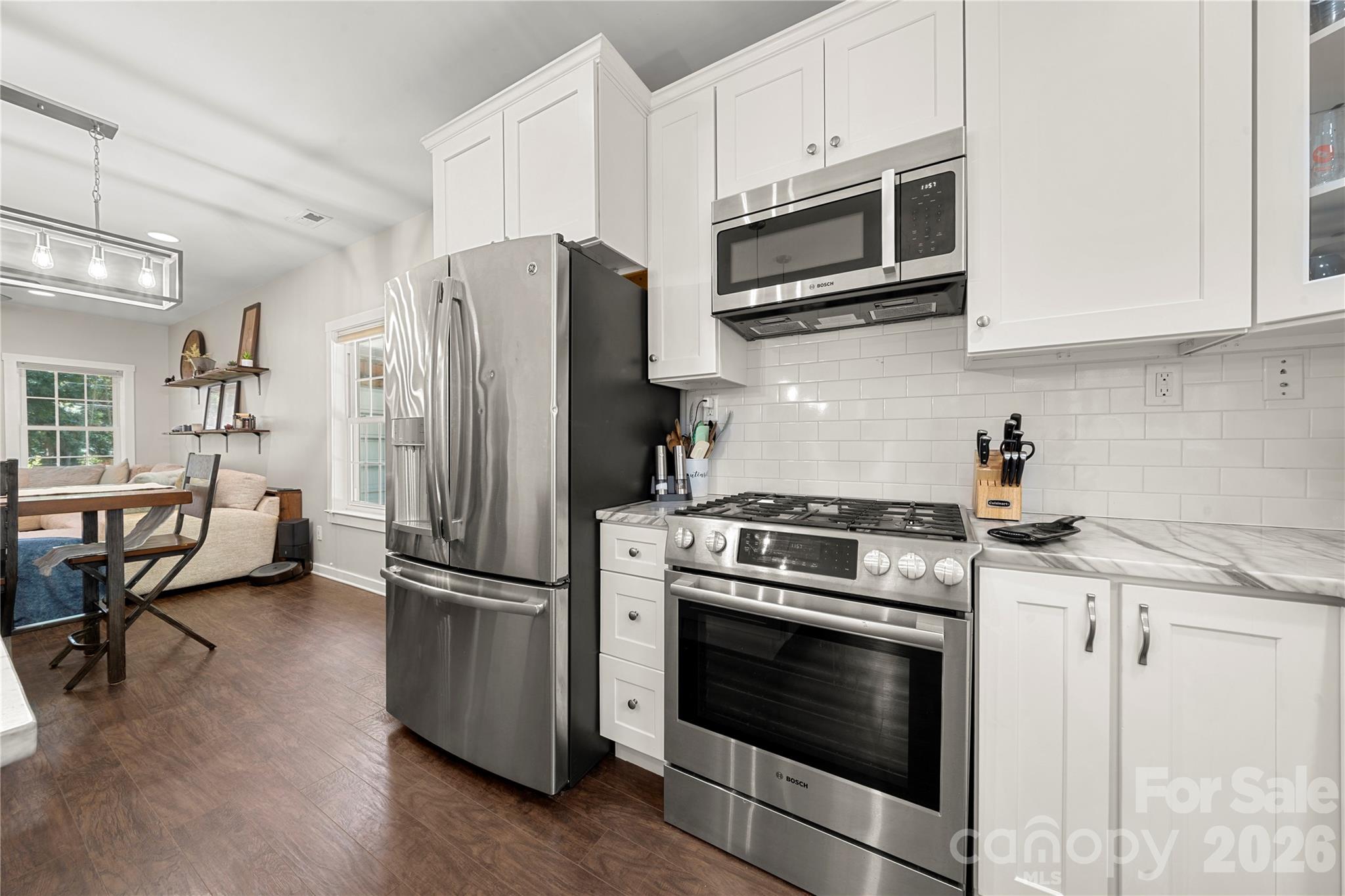 Merry Oaks - Residential