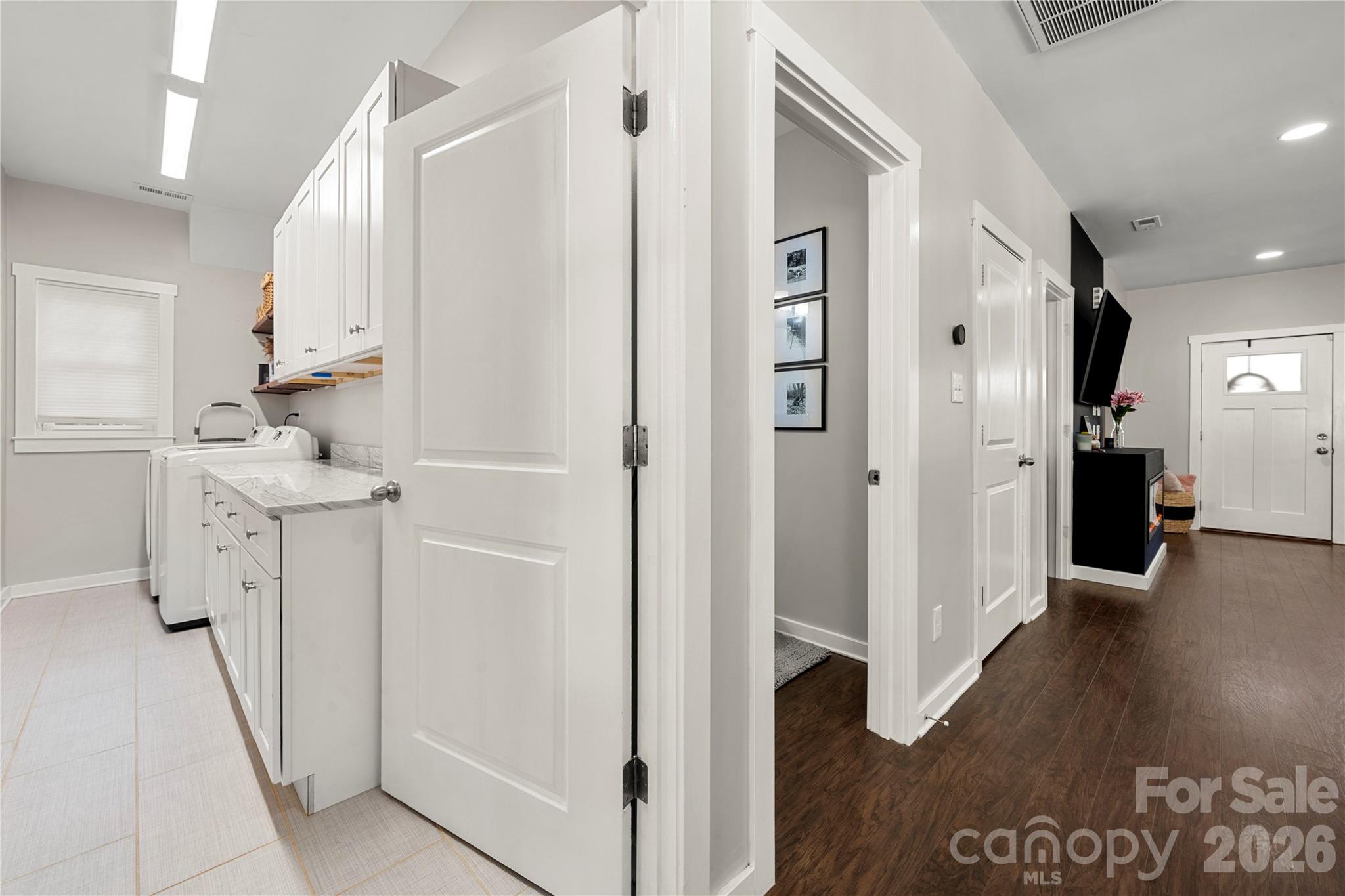 Merry Oaks - Residential