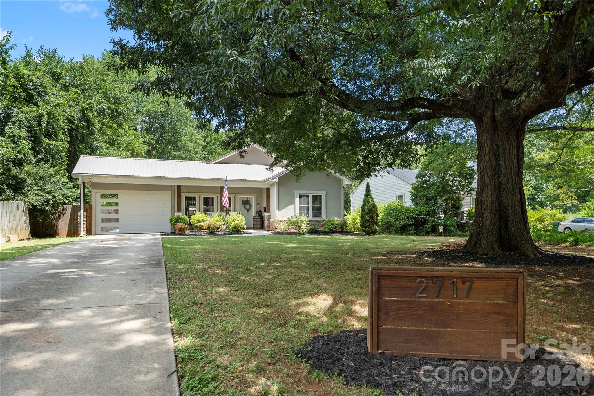 Merry Oaks - Residential