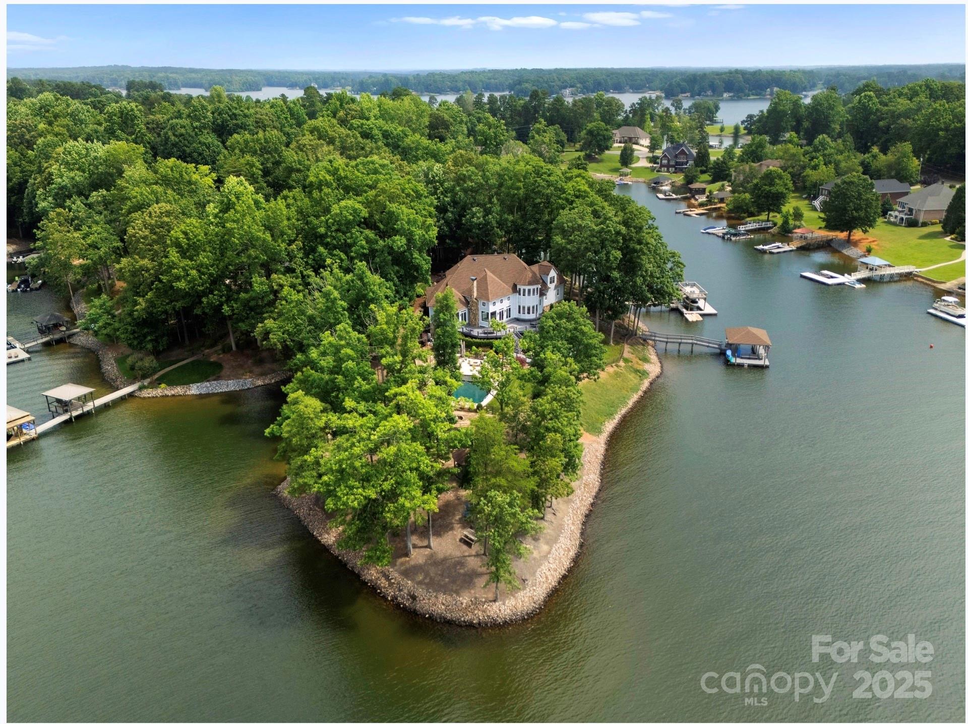 Lakepointe South - Residential