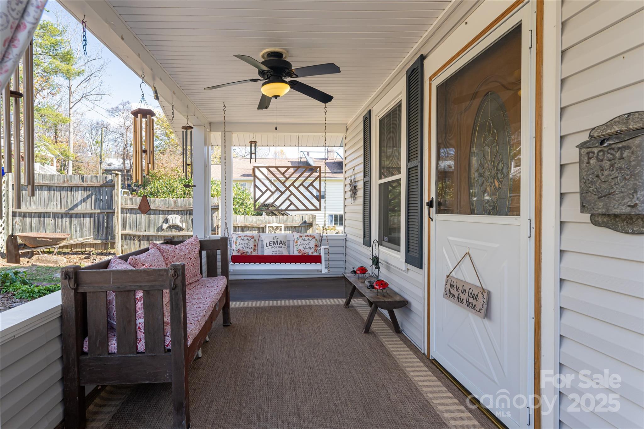 89 Woodrow Avenue