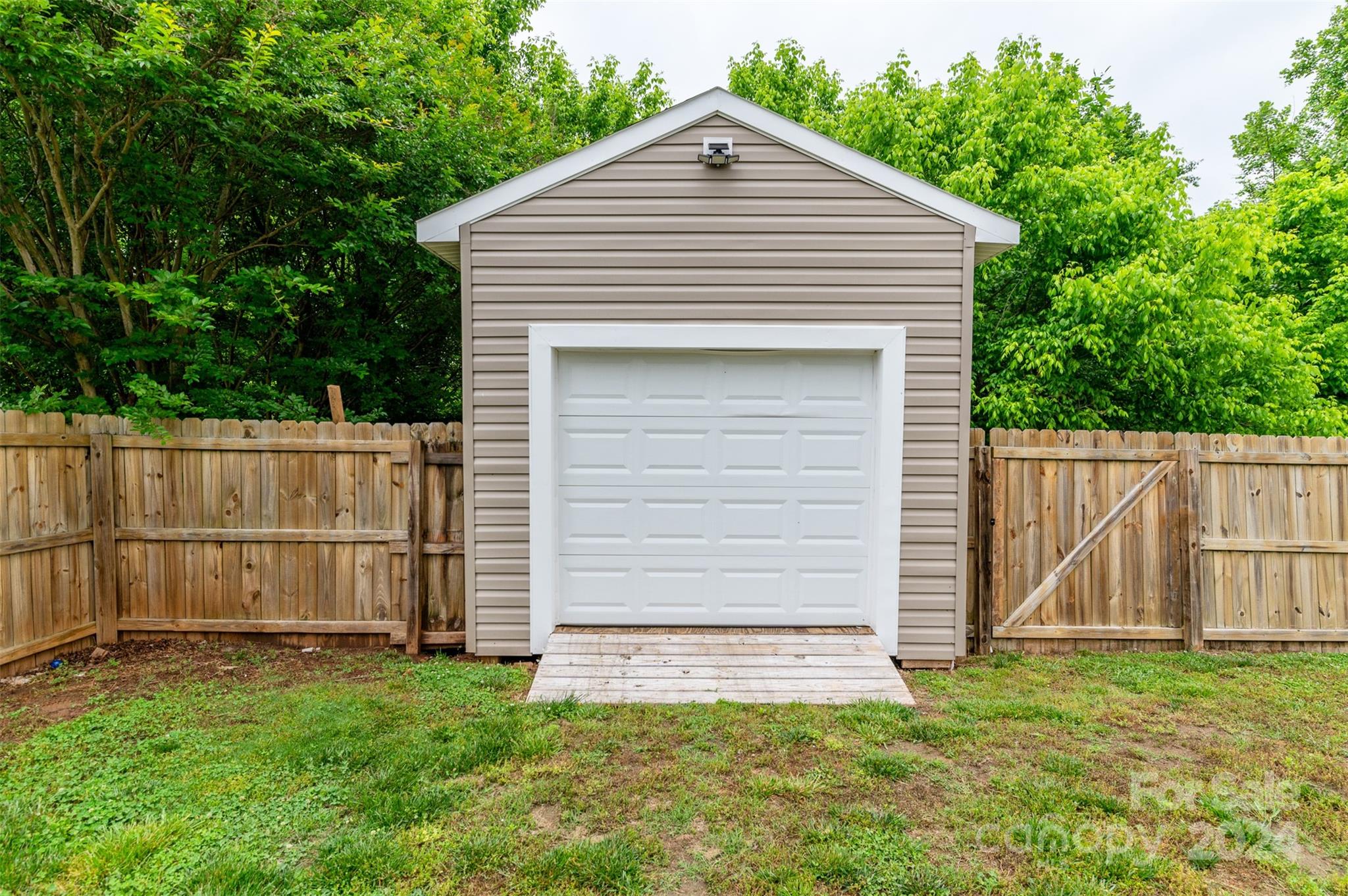 The Hampshires - Residential