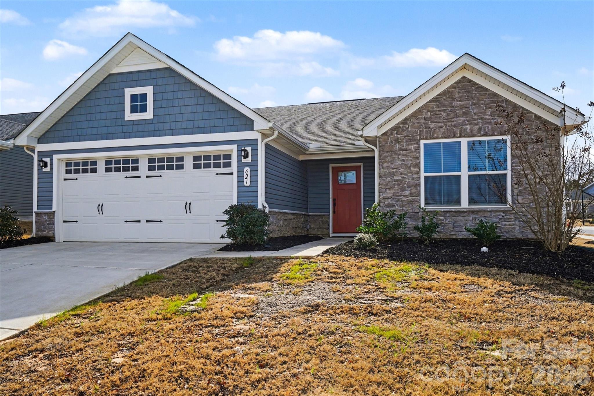 621 Grandiflora Avenue