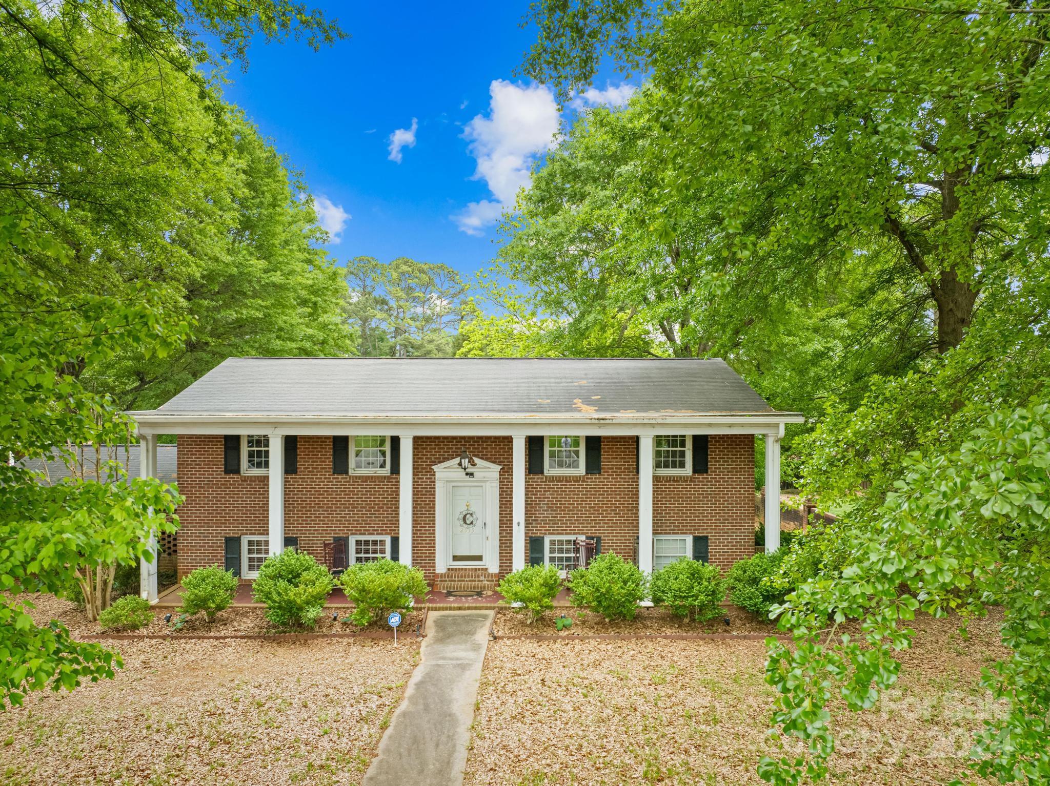 Sedgefield - Residential