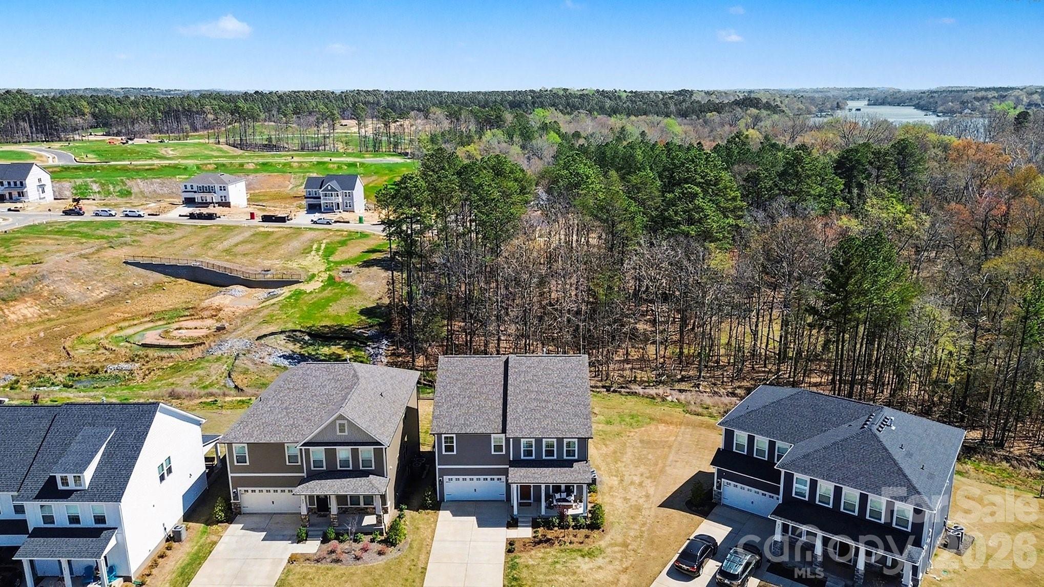 Lakeside Glen - Residential