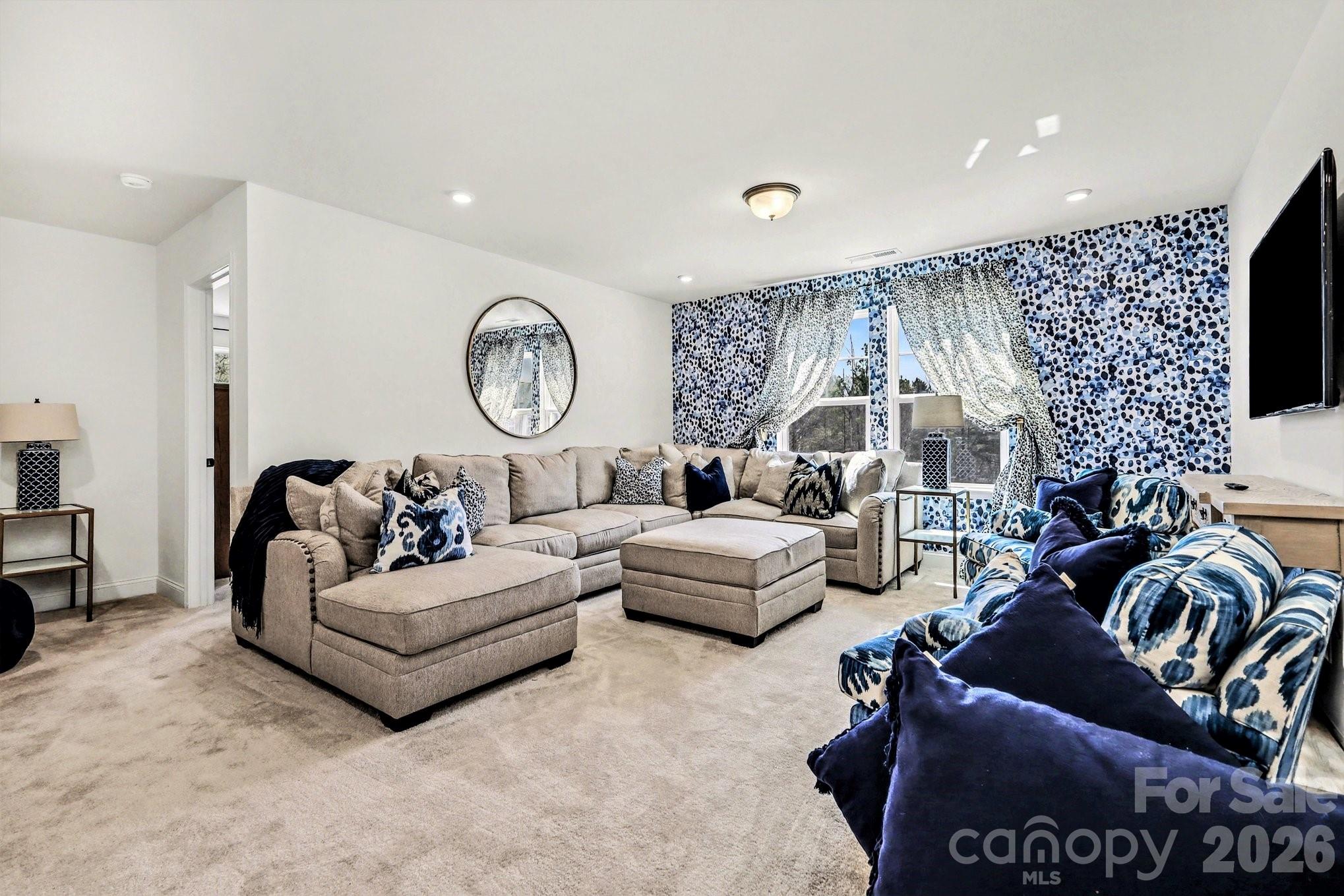 Lakeside Glen - Residential