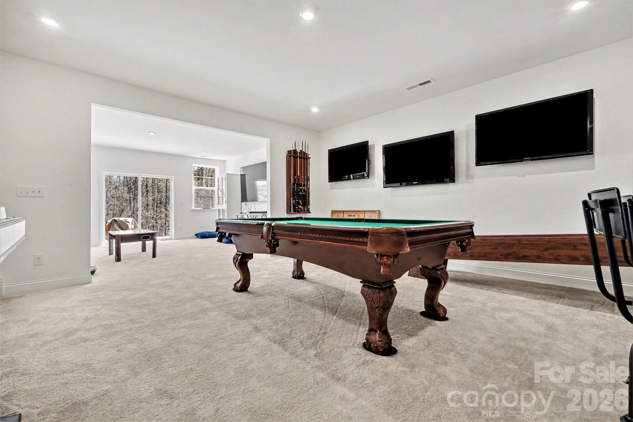 Lakeside Glen - Residential