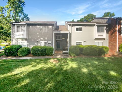 3021 Heathstead Place D Charlotte NC 28210