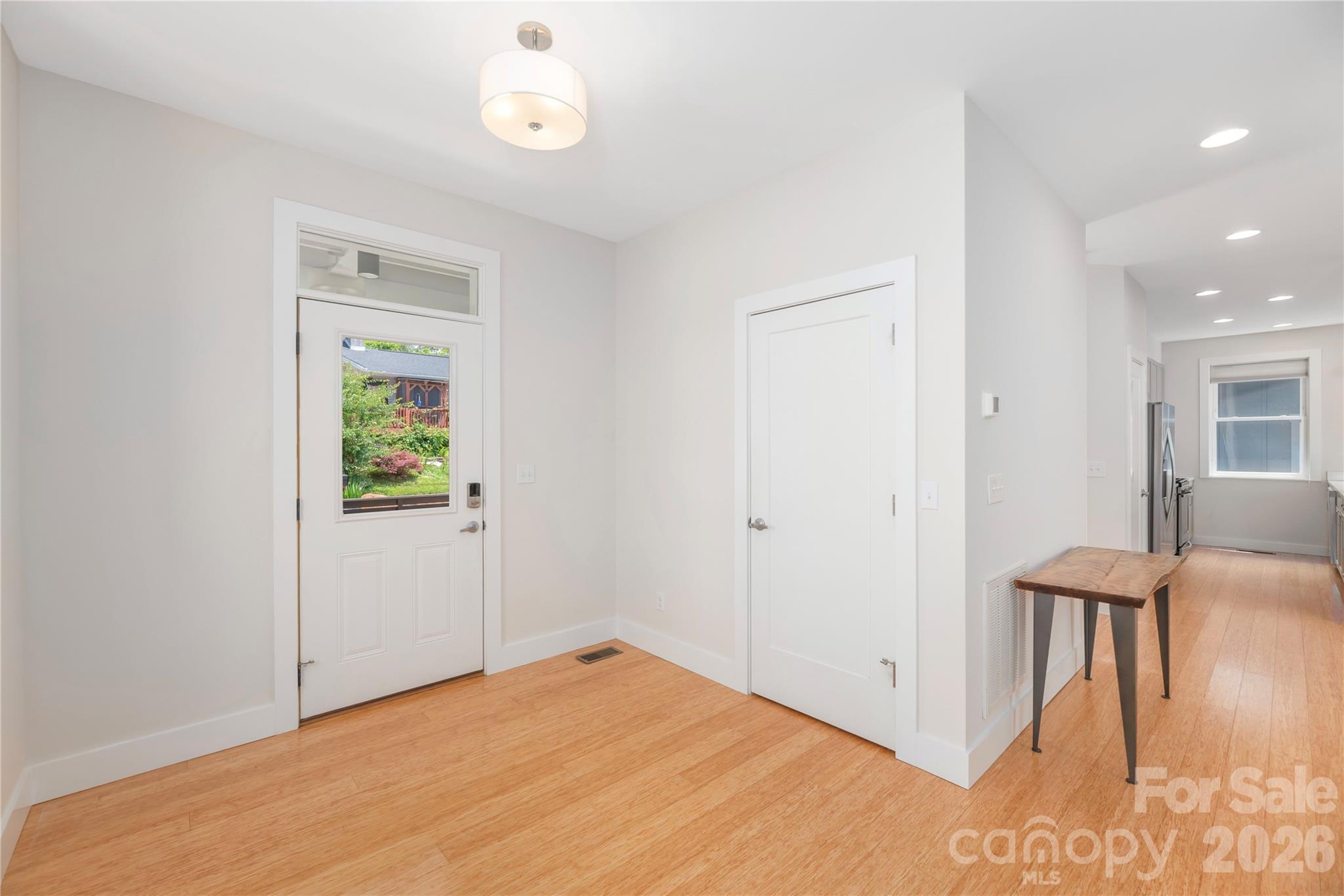39 Hubbard Avenue