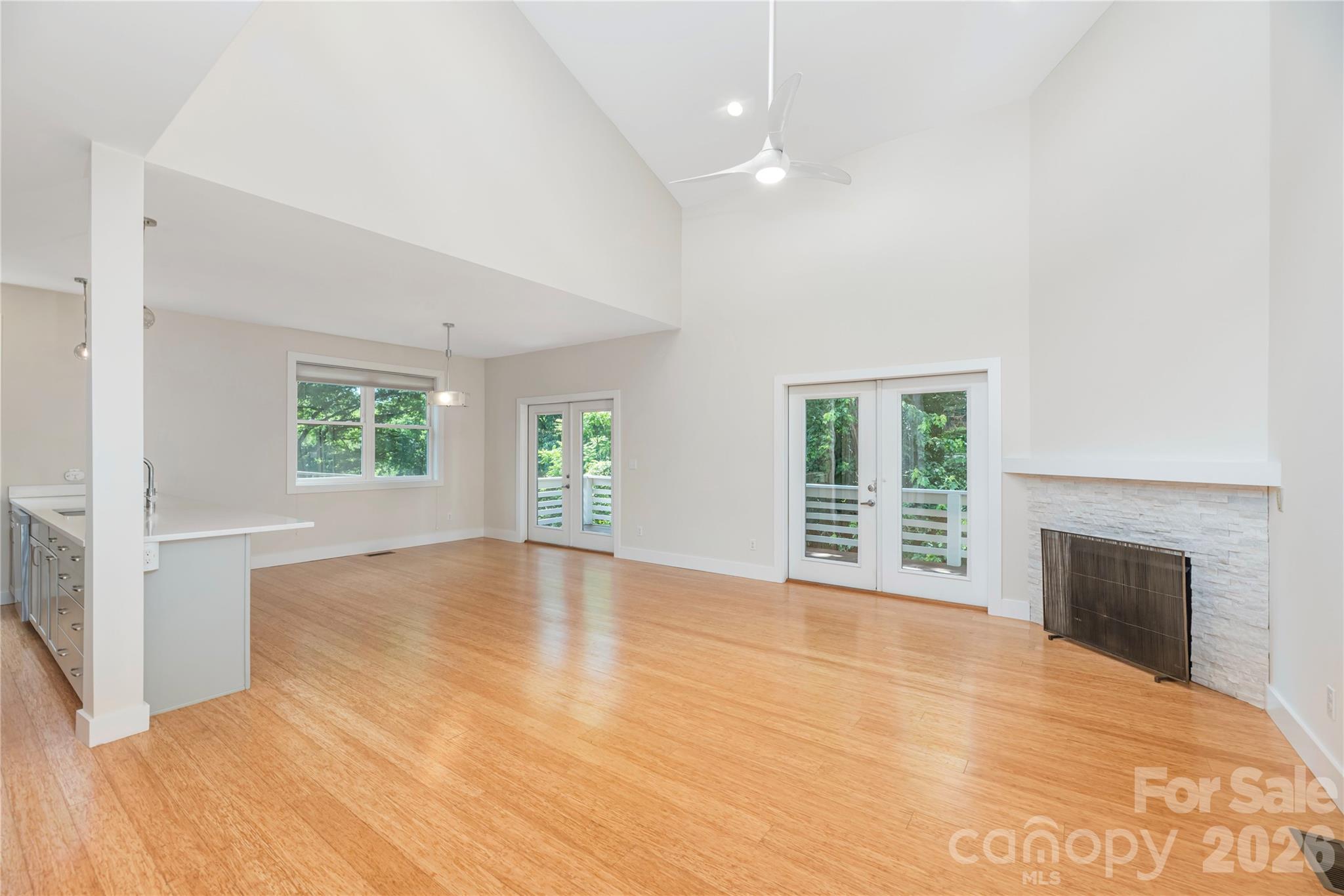 39 Hubbard Avenue