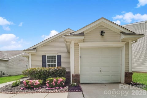 Photo of 3626 Charterhall Lane, Charlotte, NC 28215 (MLS # 4433295)