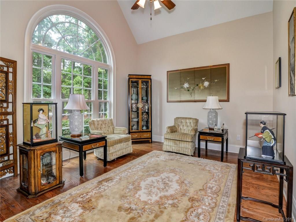 Water Edge - Residential