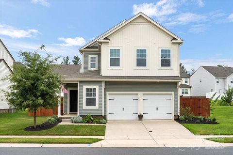 Photo of 879 Von Buren Boulevard, Rock Hill, SC 29730 (MLS # 4293955)