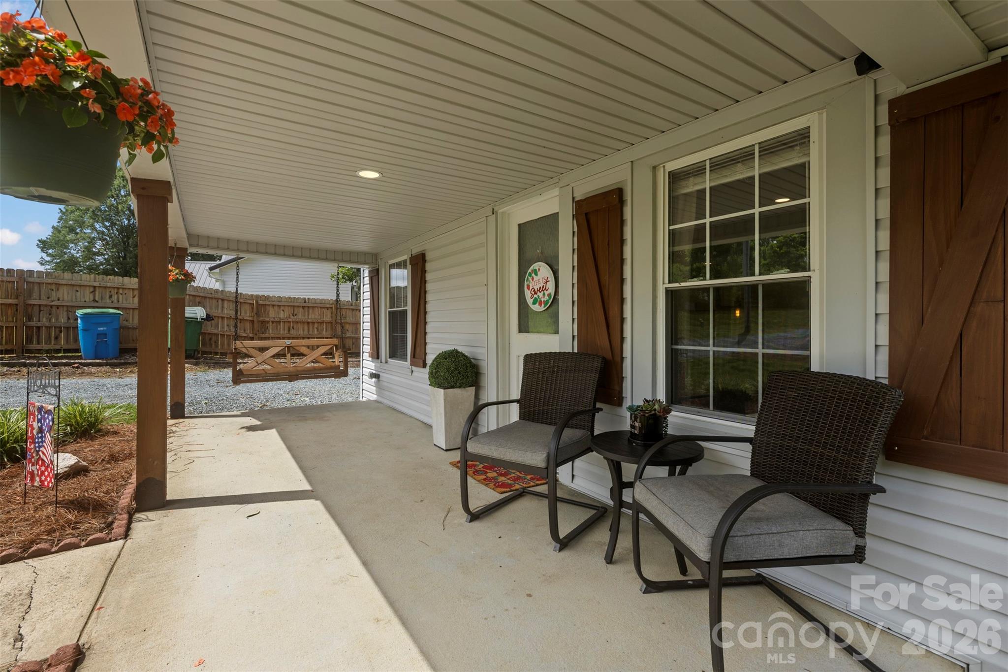 6121 Sikes Mill Road