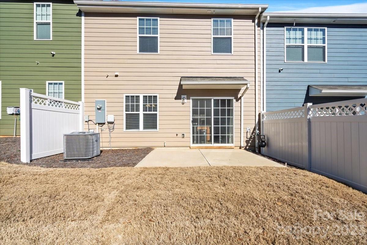 Townes at University East - Residential