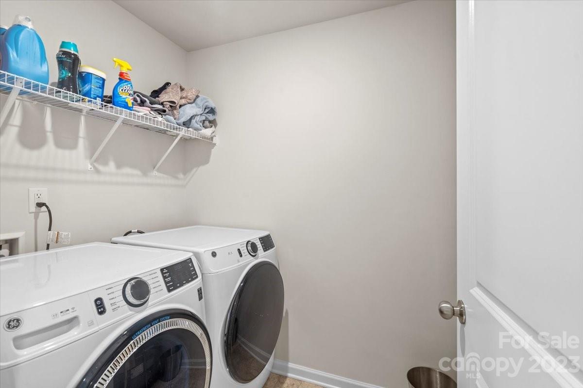 Townes at University East - Residential