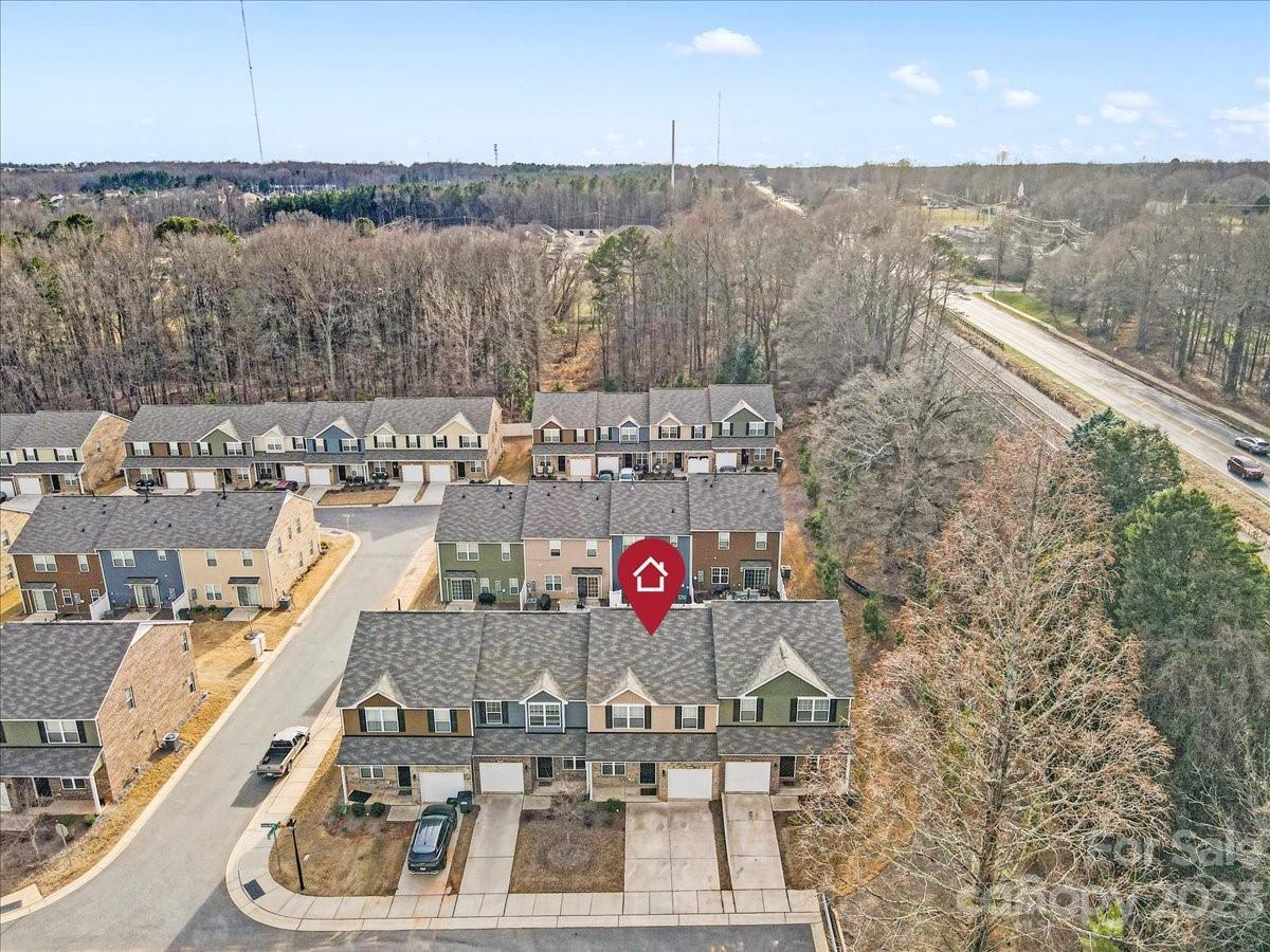 Townes at University East - Residential