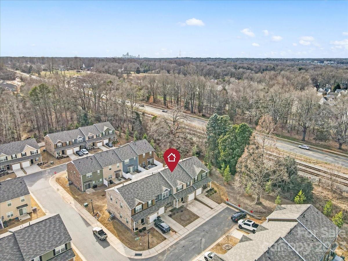 Townes at University East - Residential