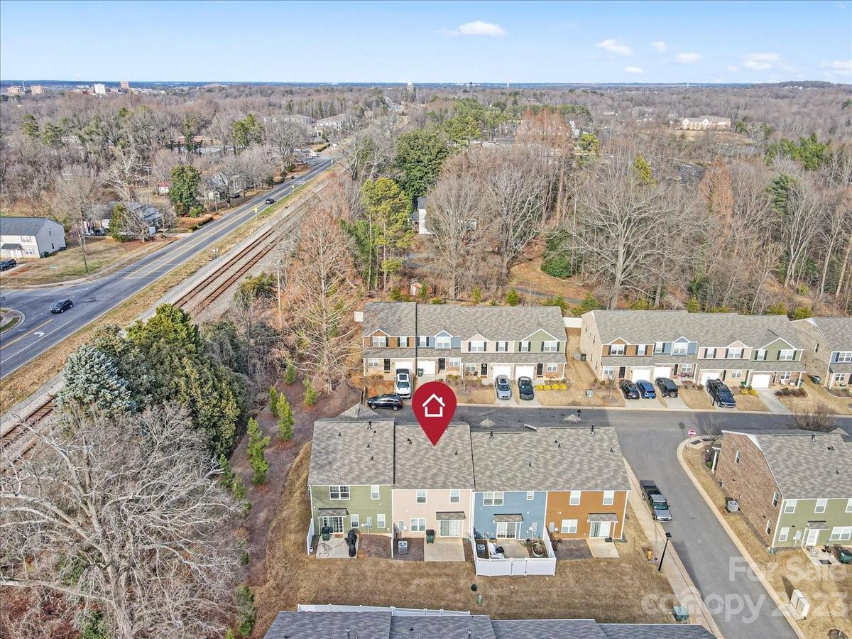 Townes at University East - Residential