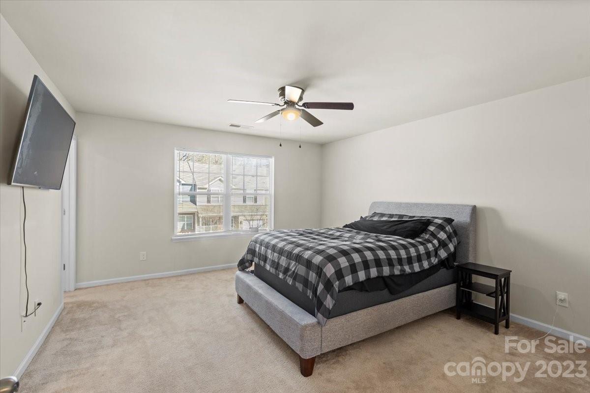 Townes at University East - Residential