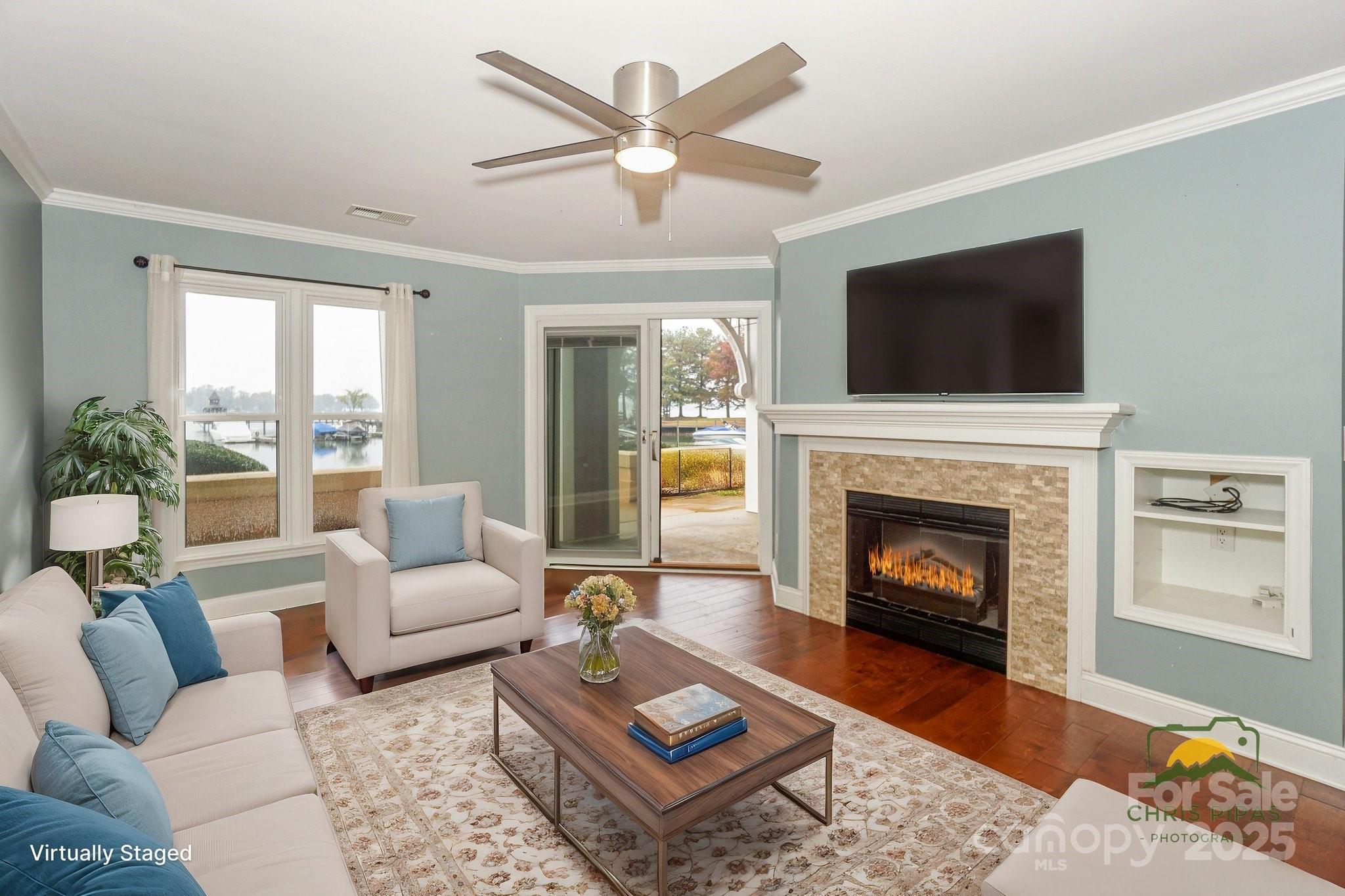 867 Southwest Drive