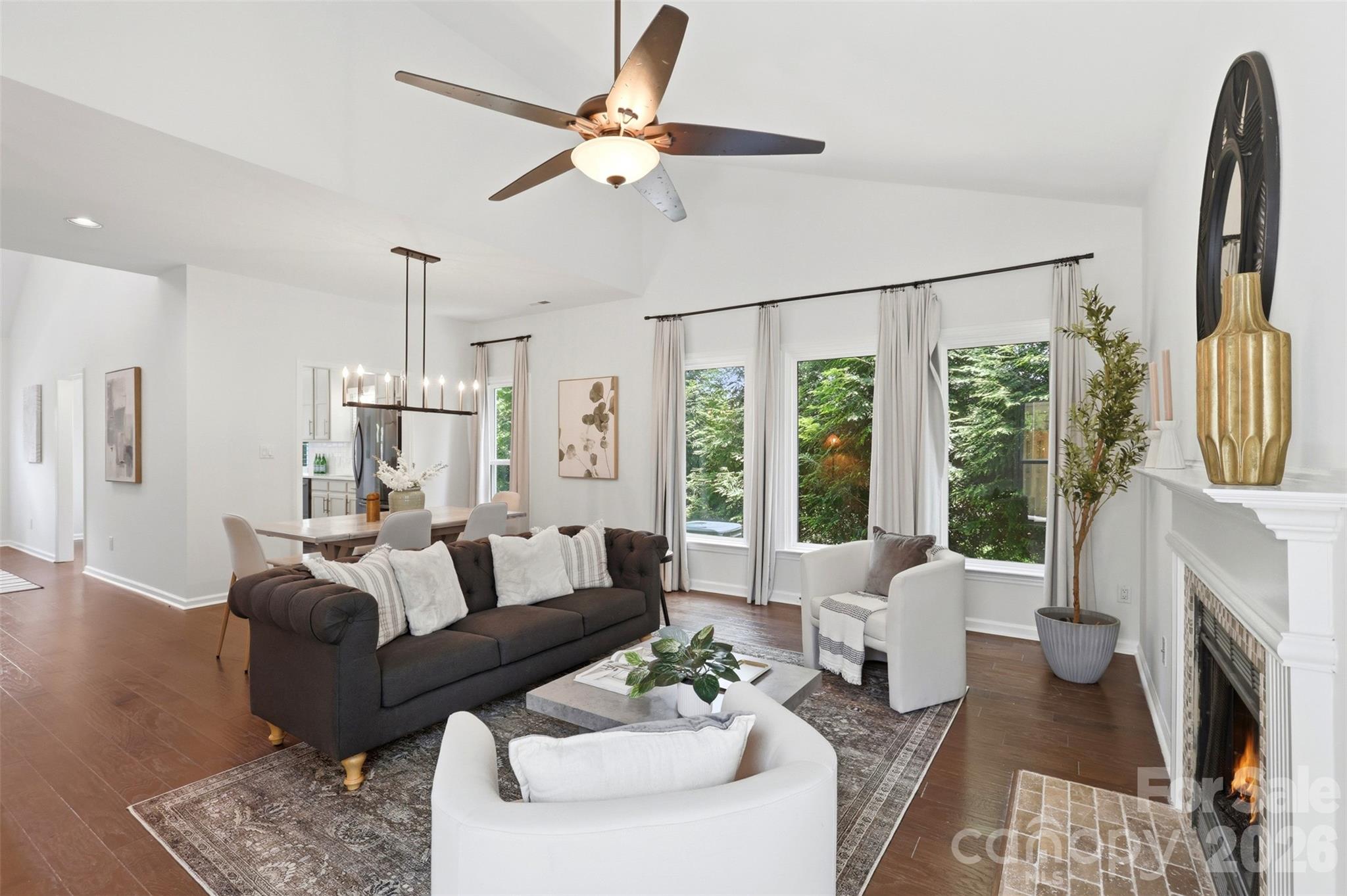 2552 Middlebridge Lane